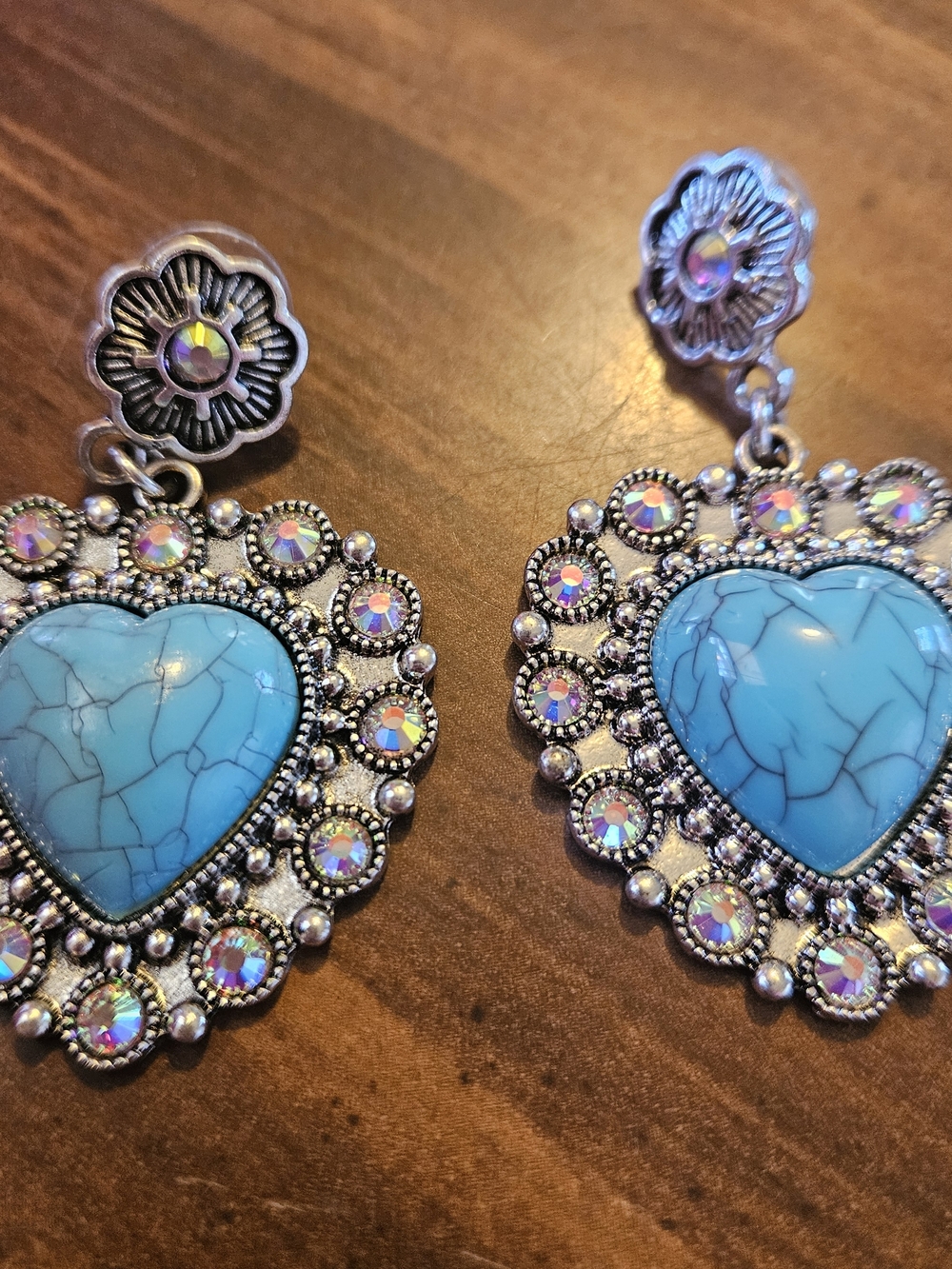 Turquoise Heart Filigree Drop Earrings - Blue